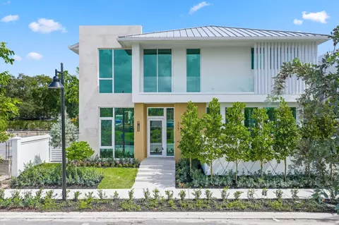 330 Grove Pl, Delray Beach, FL 33444