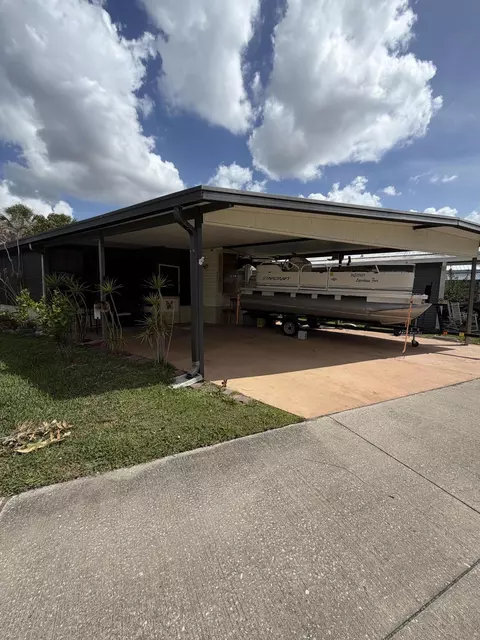 6633 SE 55th Ln, Okeechobee, FL 34974