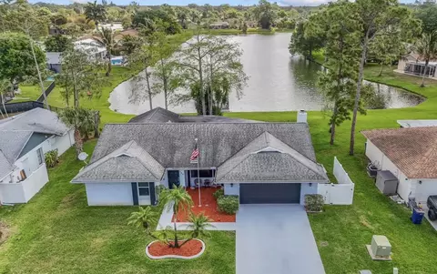 125 Parkwood Dr, Royal Palm Beach, FL 33411