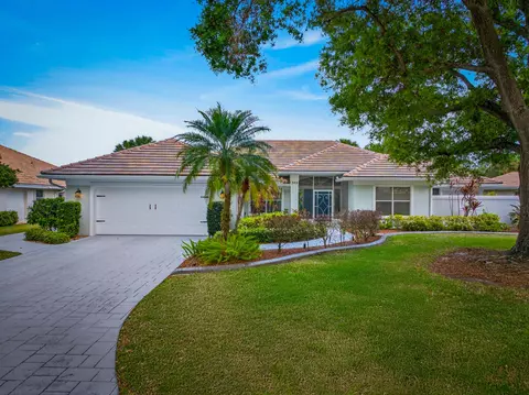 542 SW Sanctuary Dr, Port Saint Lucie, FL 34986