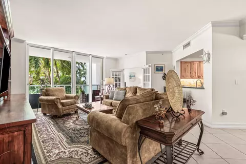 500 SE Mizner Blvd #A209, Boca Raton, FL 33432