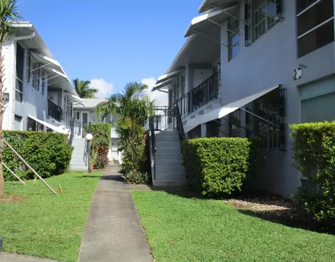 3720 Harrison St #3, Hollywood, FL 33021