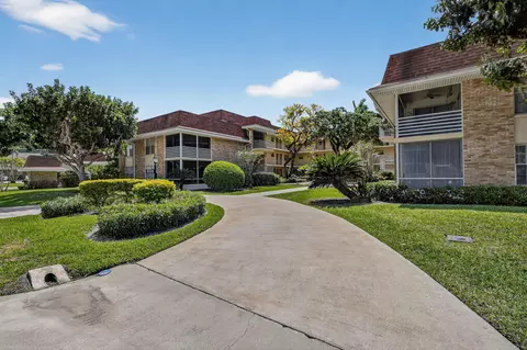 5510 Tamberlane Cir #148, Palm Beach Gardens, FL 33418