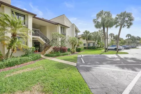 9361 SW 23rd St #3203, Davie, FL 33324
