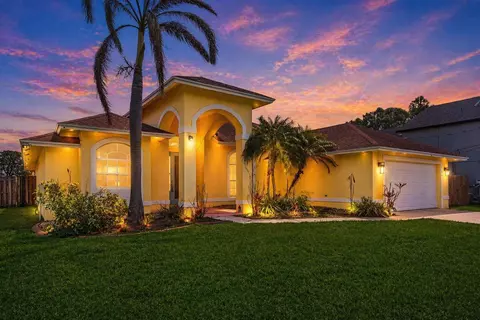 5785 NW Dublin Dr, Port Saint Lucie, FL 34986