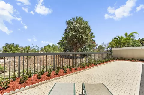 327 Ridge Rd, Jupiter, FL 33477 photo 32