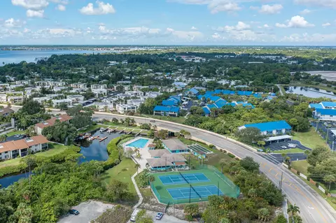 1411 NE 14th Ct #P-14, Jensen Beach, FL 34957