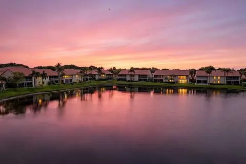 14407 Via Royale #1, Delray Beach, FL 33446