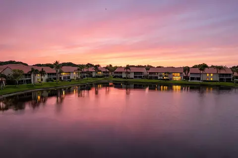 14407 Via Royale #1, Delray Beach, FL 33446