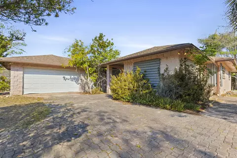 16331 N 80th St N, The Acreage, FL 33470