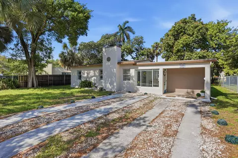 139 SW 21st Way, Fort Lauderdale, FL 33312