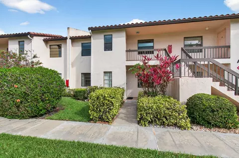 21452 Juego Cir, Boca Raton, FL 33433