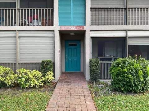 9965 Pineapple Tree Dr #104, Boynton Beach, FL 33436