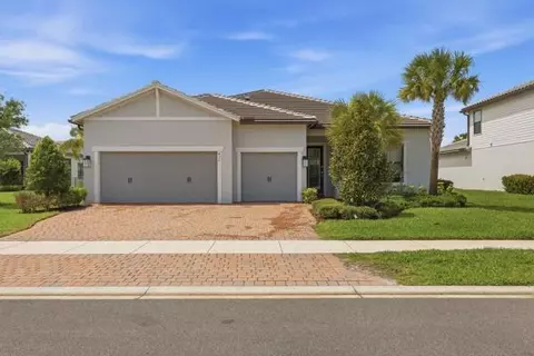 432 SE Filoli Dr, Port Saint Lucie, FL 34984