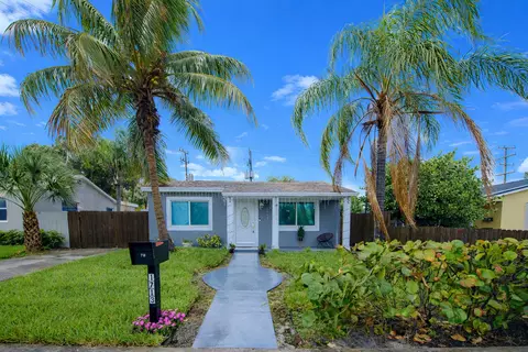 1713 N J St, Lake Worth Beach, FL 33460