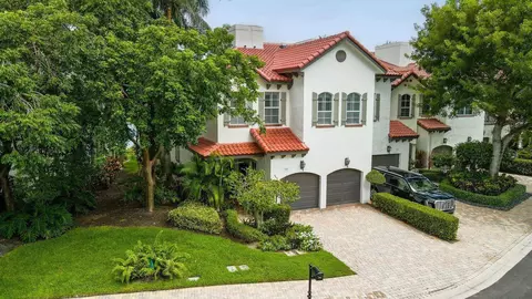 1527 Estuary Trl, Delray Beach, FL 33483