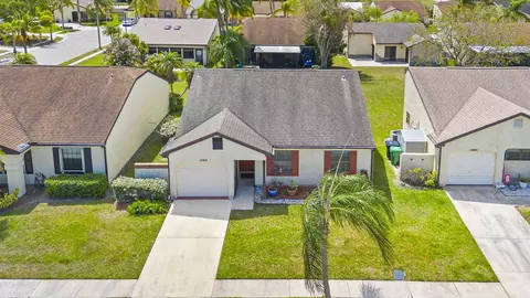 2363 SE Breckenridge Cir, Port Saint Lucie, FL 34952