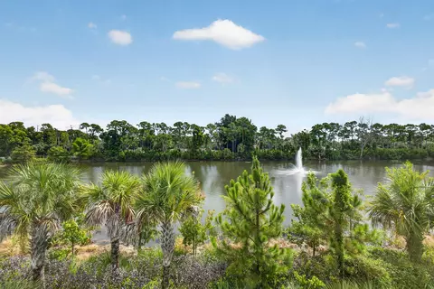 View/Area - 5786 SEdgewater Cir, Stuart, FL 34997 photo 1 of 11