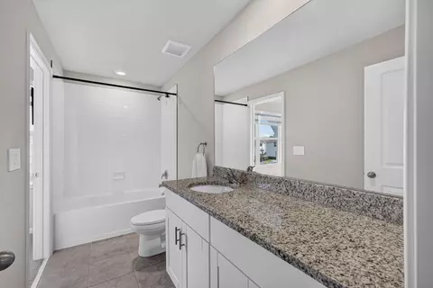 Bath - 5786 SEdgewater Cir, Stuart, FL 34997 photo 3 of 4