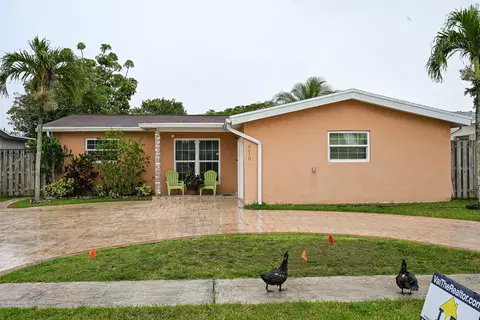 8610 NW 27th Pl, Sunrise, FL 33322