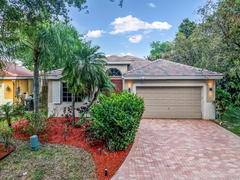 5344 Osprey St, Coconut Creek, FL 33073
