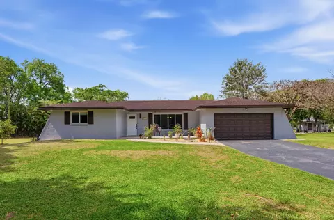 14290 SW 31st Ct, Davie, FL 33330