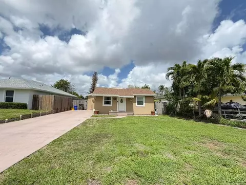 4125 Success St, West Palm Beach, FL 33406