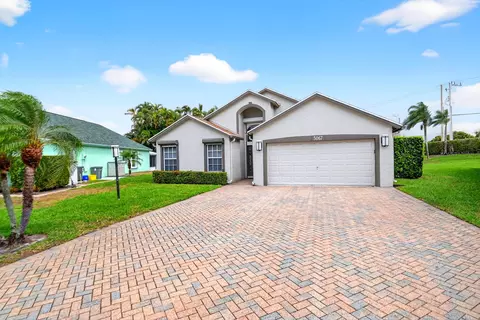 5067 Robino Cir, West Palm Beach, FL 33417