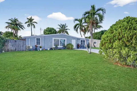 2673 NW 59th Ave, Margate, FL 33063