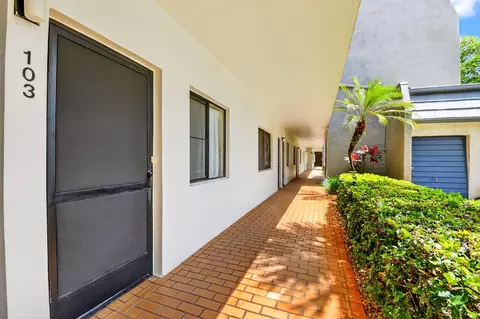 4832 Esedra Ct #103, Greenacres, FL 33467
