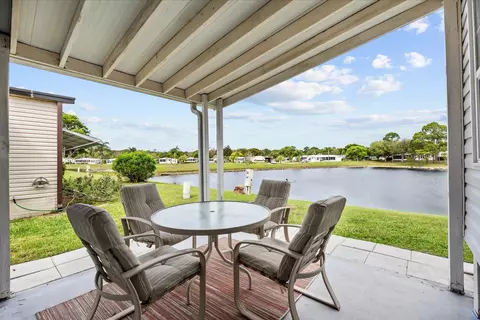 3018 Saltbush Ln, Port Saint Lucie, FL 34952