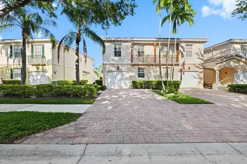 142 Santa Barbara Way, Palm Beach Gardens, FL 33410