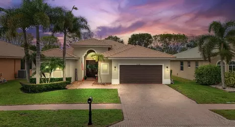 144 Bella Vista Way, Royal Palm Beach, FL 33411