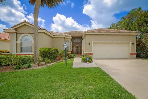3877 Summer Chase Ct, Lake Worth, FL 33467