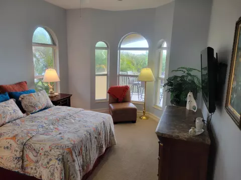 Bedroom - 881 SE Saint Lucie Blvd, Stuart, FL 34996 photo 4 of 6