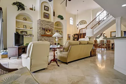 Living - 881 SE Saint Lucie Blvd, Stuart, FL 34996 photo 3 of 3