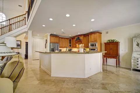 Kitchen - 881 SE Saint Lucie Blvd, Stuart, FL 34996 photo 2 of 3