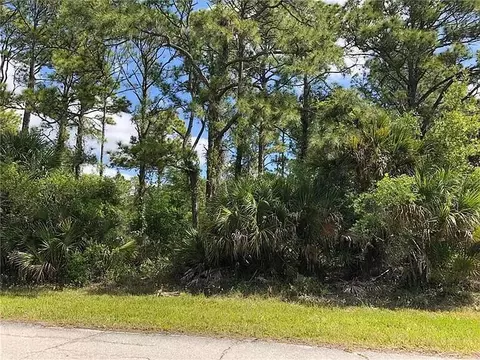 15138 Carousel Ln, Port Charlotte, FL 33953