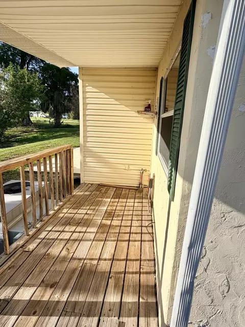 Exterior - 4046 SE 26th St, Okeechobee, FL 34974 photo 5 of 8