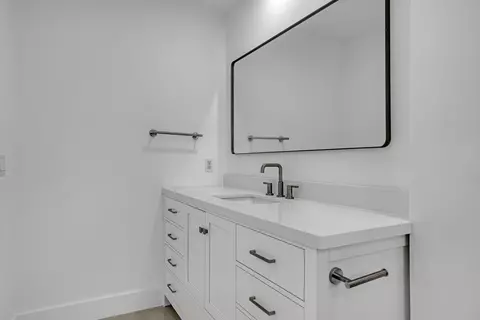 Bath - 163 Apollo Cir, Jupiter, FL 33477 photo 4 of 7