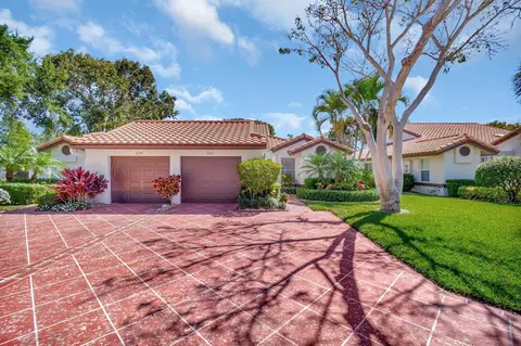6100 Waldwick Cir, Delray Beach, FL 33484