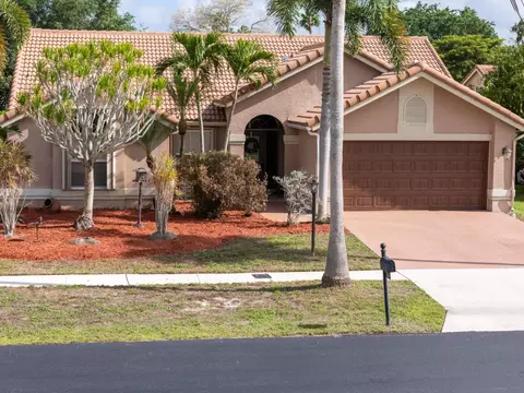12670 White Coral Dr, Wellington, FL 33414