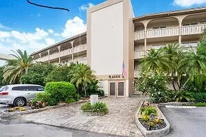 2305 Lucaya Ln #G1, Coconut Creek, FL 33066