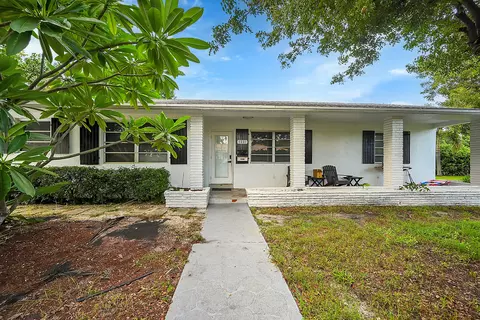1331 S Palmway, Lake Worth, FL 33460