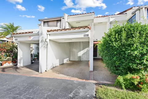 6491 Racquet Club Dr #36, Lauderhill, FL 33319