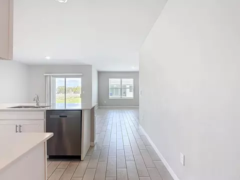524 W Glendale Ave, Labelle, FL 33935 photo 8