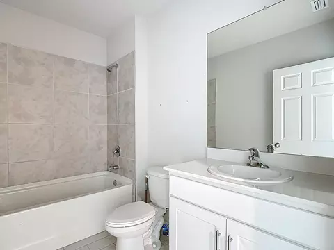 524 W Glendale Ave, Labelle, FL 33935 photo 4