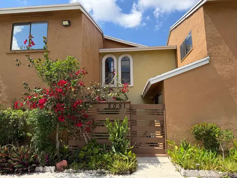 8091 NW 71st Ct, Tamarac, FL 33321