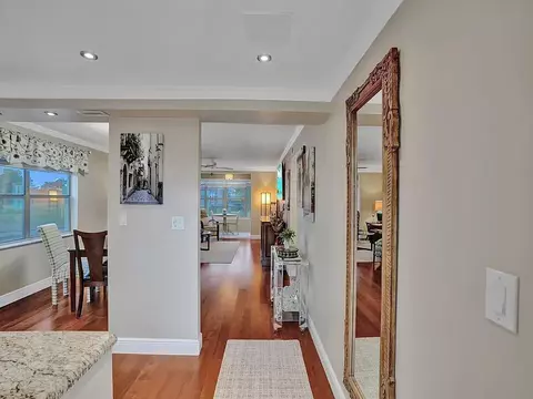 9020 Sunrise Lakes Blvd #201, Sunrise, FL 33322