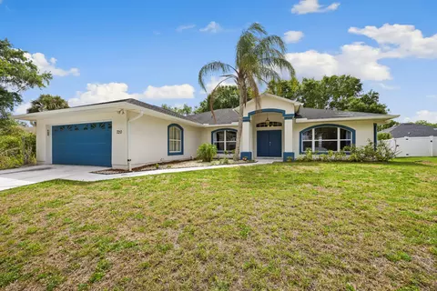 720 Bayfront Ter, Sebastian, FL 32958